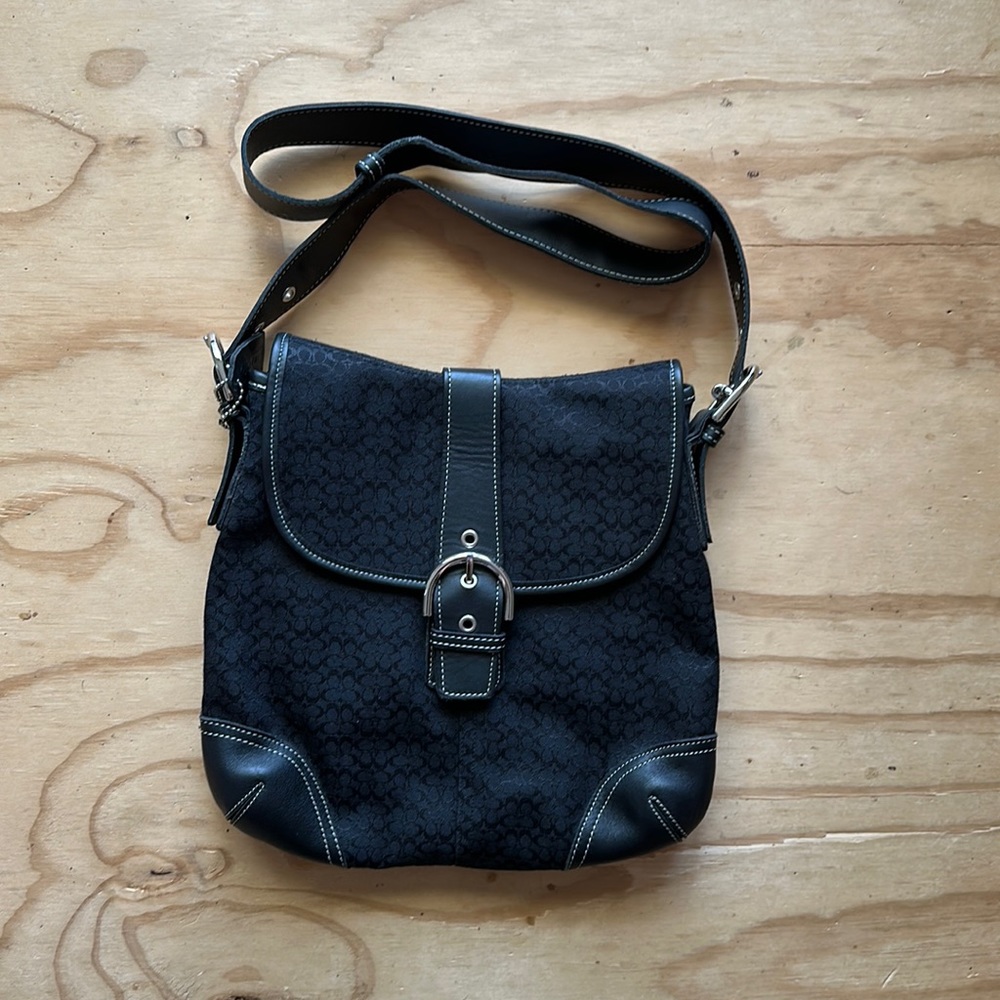 Coach pocketbook bag purse